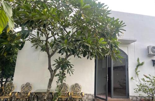 Can Giuoc Hotel | Child-Friendly Phụng Kim Thảo Hotel in Long An - 9/10 Rated