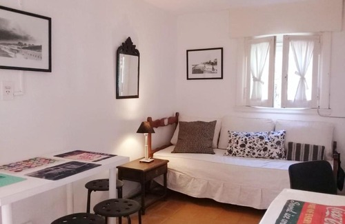 Mar del Plata House | Ultimate Family Retreat in Guemes with Parking & Amenities