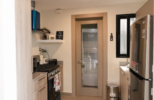 Los Prados Apartment | Scenic 1BR with Pool and Ocean Views in PH Mountain City