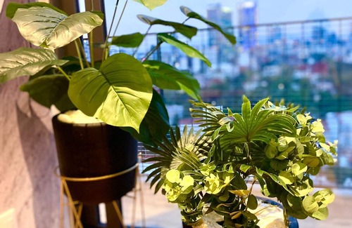 La Condesa Apartment | Modern PH with Breathtaking Views & Pet-Friendly Amenities