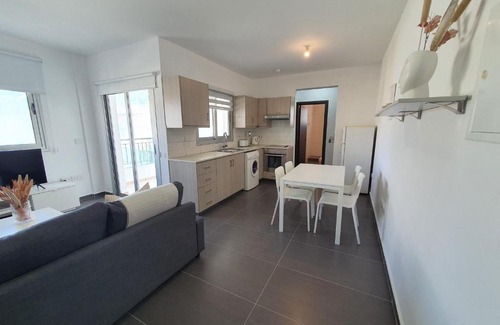 Larnaca Apartment | Welcoming Phaedrus Living: City Center Cozy Flat Demetra