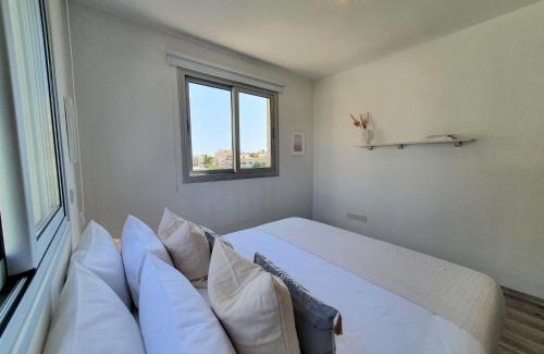Larnaca Apartment | Welcoming Phaedrus Living: City Center Cozy Flat Demetra