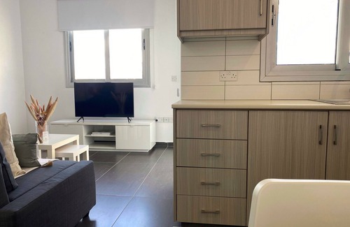 Larnaca Apartment | Affordable Phaedrus Living City Flat with Family Amenities