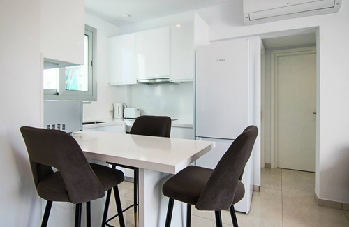Paphos Apartment | Seaside Executive Flat: Oceanfront Comfort Awaits You