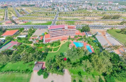 Phan Thiet Resort | Relax at Phan Thiet Ocean Dunes Resort with Beachfront Views