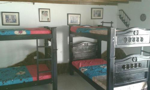 Santa Veronica House | Oceanfront Retreat at Phandy: Family-Friendly & Relaxing