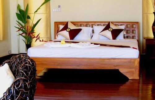 Taling Ngam Hotel | Discover Phangka Paradise Resort with Pool & Restaurant