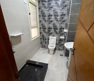 Al-Burulus Apartment | Relax at Pharma Beach Resort: Family-Friendly Getaway