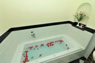 Vientiane Hotel | Family-Friendly Phasouk Vien Chantra Hotel - Rated 8.2/10