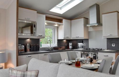 Penrith House | Discover Pheasant: Family-Friendly Retreat with Hot Tub