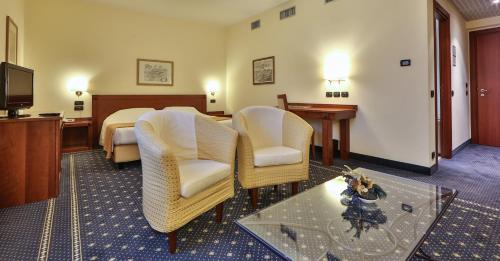 Bra Hotel | Discover the Phi Hotel Cavalieri: 4-Star Family Getaway