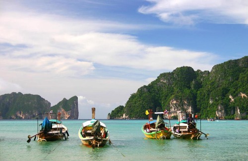 Ko Phi Phi Resort | Family-Friendly Phi Phi Bayview Premier Resort with Pool
