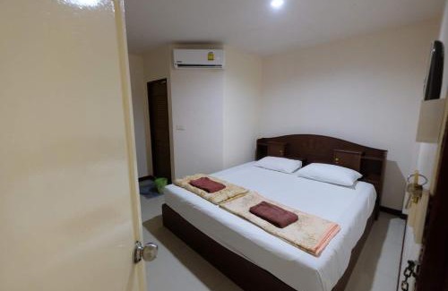 Ko Phi Phi Hotel | Budget-Friendly Stay at Phi Phi Blue Lagoon for Families