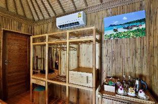 Ko Phi Phi Resort | Relax at Phi Phi CoCo Beach Resort with Oceanfront Views