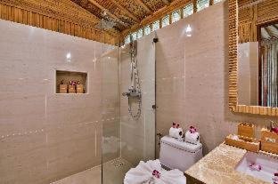Ko Phi Phi Resort | Relax at Phi Phi CoCo Beach Resort with Oceanfront Views