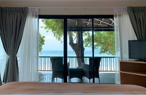 Ko Phi Phi Resort | Relaxing Phi Phi Holiday Resort with Ocean View & Spa