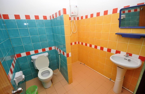 Ko Phi Phi Hotel | Relaxing Phi Phi Uphill Cottage with Pool & Breakfast