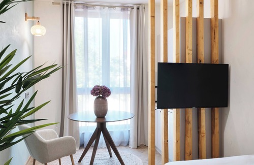 Region Hannover District Hotel | Convenient PHIL & MAX Hotel with Pool & Spa Near Messe