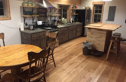 Philipsburg House | Family-Friendly Philipsburg Franklin Mountain Cabin with Pool