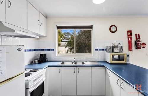 Cowes Villa | Phillip Island Family Resort: Perfect for Memorable Getaways