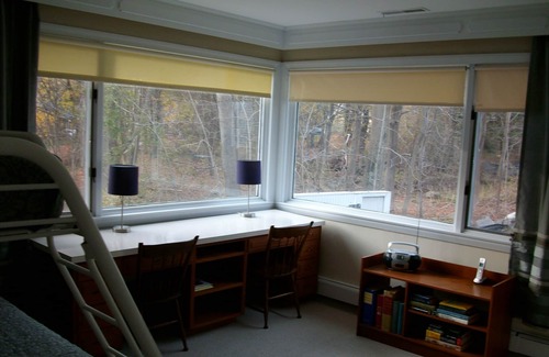 Andover House | Family-Friendly Phillips Academy Area: Perfect for Campus Visits