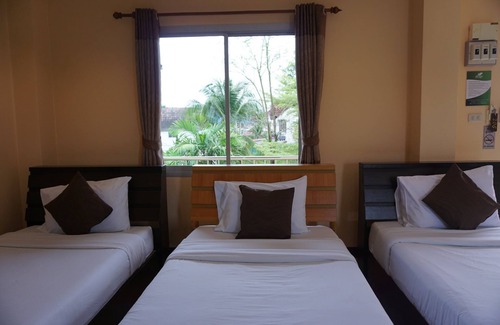 Nai Wiang Hotel | Phoemphoon 2 Hotel: Highly Rated with Family-Friendly Amenities