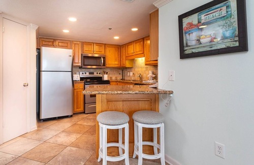 Orange Beach Condo | Oceanfront Retreat: Phoenix 4 Two-Bedroom Condo Getaway