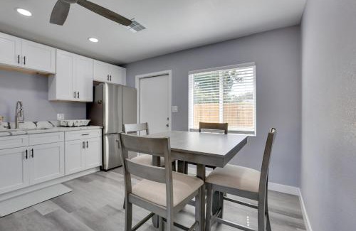 Alhambra Apartment | Pet-Friendly Phoenix Apartment Near Old Town Attractions