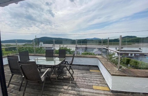 Kippford House | Relax at Phoenix Cottage: Pet & Child Friendly Getaway