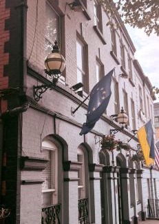 Stoneybatter Hotel | Comfortable Stay at Phoenix Park Hotel with Hot Tub & Breakfast