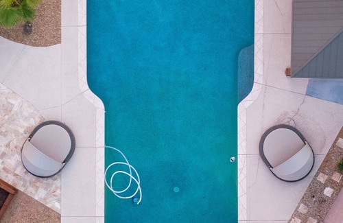 Deer Valley House | Unforgettable Phoenix Pool Retreat with BBQ & Pool Table