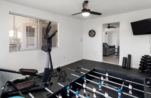 Maryvale House | Phoenix Villa w/ private Pool, BBQ, Gym, & Firepit