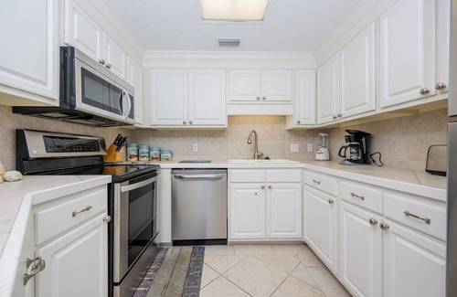 Orange Beach East Condo | Stunning Oceanfront Phoenix X 1502 with Pool & Spa