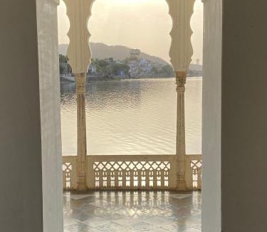 Kishangarh Hotel | Phool Mahal Palace