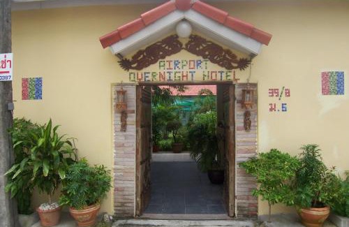 Mai Khao Hotel | Convenient Phuket Airport Overnight Hotel for Families