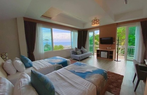 Karon Resort | Exceptional Phuket Jungle Experience Resort with Spa & Pool