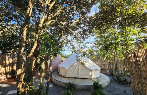 Dang Tong Resort | Discover Phum Chas: Family-Friendly with Breakfast Included