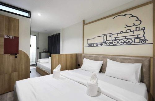 Tha Kham Hotel | Budget-Friendly Stay at NADPOB Station with Family Amenities