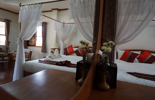 Pong Yaeng Hotel | Family-Friendly Phuoobfa Resort: Your Ideal Getaway