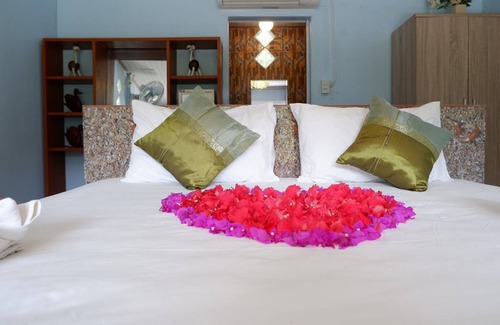 Ko Mook Hotel | Phusambig Resort: Guest Rated 9/10 with Family-Friendly Amenities