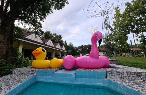 Chai Badan Resort | Budget-Friendly Phutawan Resort with Breakfast & Family Fun