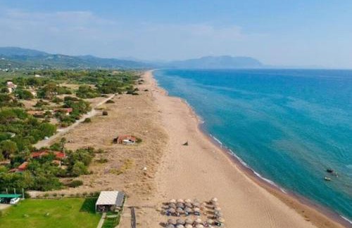 Kakovatos House | Exceptional Phyllida Guest House - Rated 10/10 by Guests
