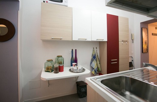 Sallustiano Apartment | Explore Rome: Piazza di Spagna & Colosseo Steps Away!