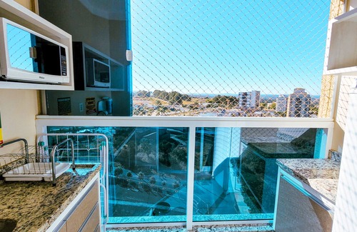 Caldas Novas Apartment | Discover Piazza diRoma: Family-Friendly Ocean View Retreat