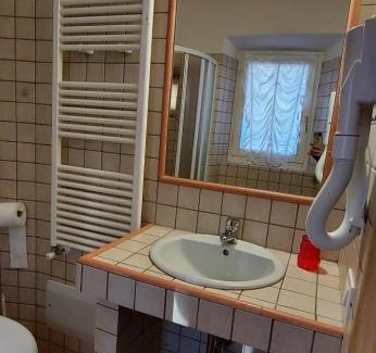 Fiumalbo Apartment | Discover Piazza Fiumalbo: Family and Pet-Friendly Retreat