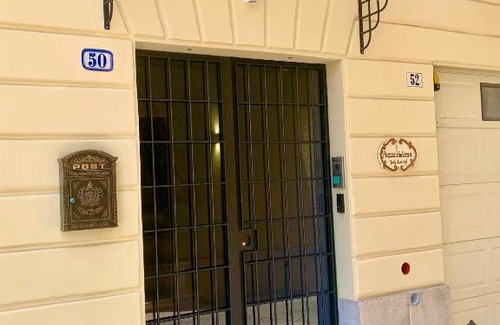 Galatina Historic Centre Bed & Breakfast | Beautiful Piazza Fontana 4-Star Stay with Hot Tub & Breakfast