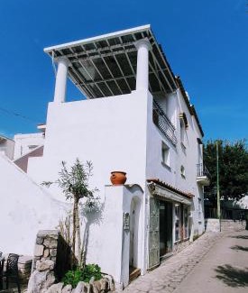 Anacapri House | Discover Piazza La Torre: Guest Rated 10/10 with Breakfast