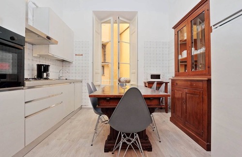 Rione VI Parione Apartment | Guest Rated 10/10: Piazza Navona - Family-Friendly Retreat