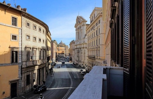 Rione VI Parione Apartment | Guest Rated 10/10: Piazza Navona - Family-Friendly Retreat