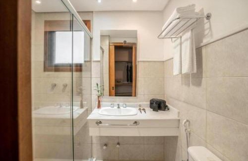 Independencia Hotel | Elegant Oceanfront Stays at Piazza Navona Porto Alegre